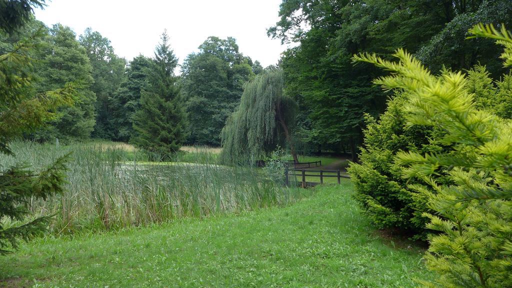 Ferienhaus Natura نيوروبين الغرفة الصورة